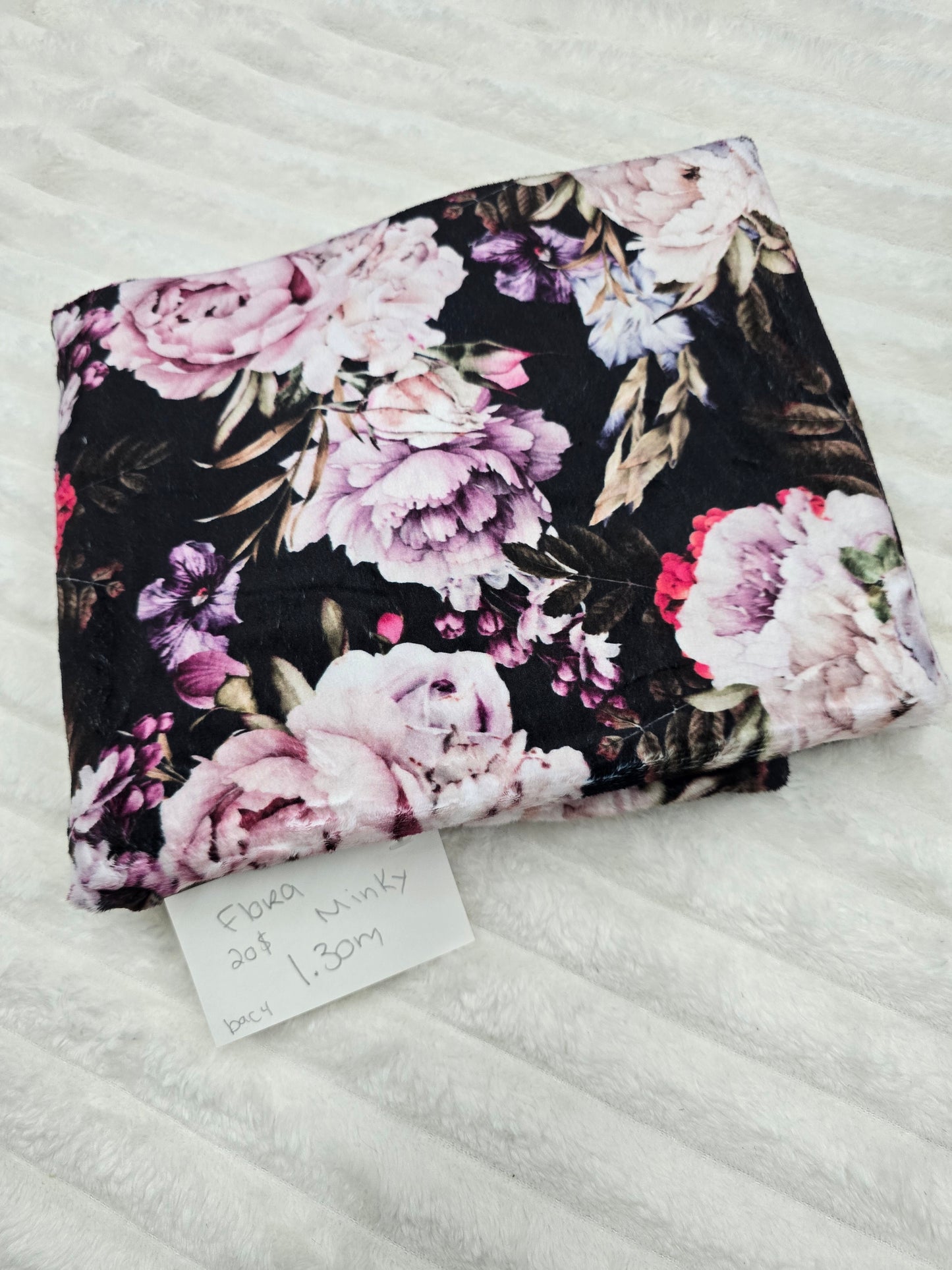Flora, Minky